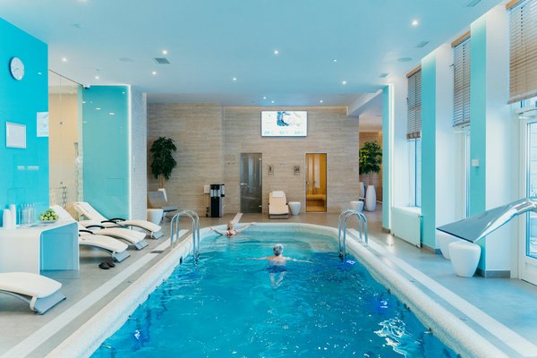 Quel budget prévoir pour le revêtement de sa piscine ?